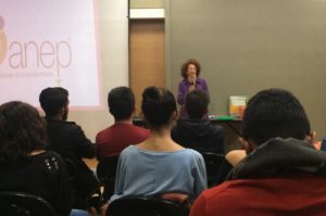 ANEP en Colombia - Charla-conferencia en un colegio